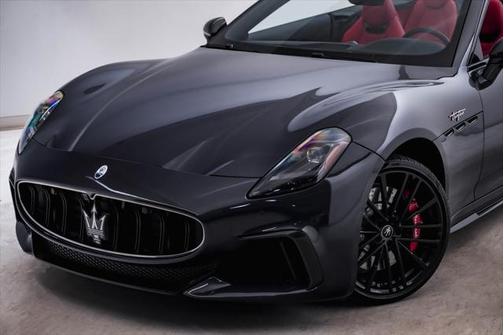 2024 Maserati GranCabrio Trofeo