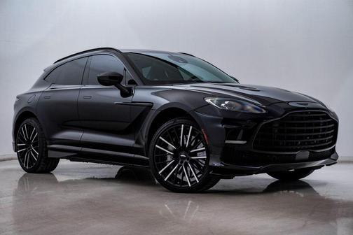 2024 Aston Martin DBX 707