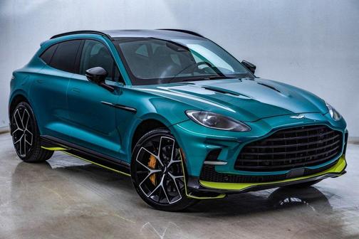 2025 Aston Martin DBX 707