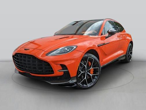 2025 Aston Martin DBX 707