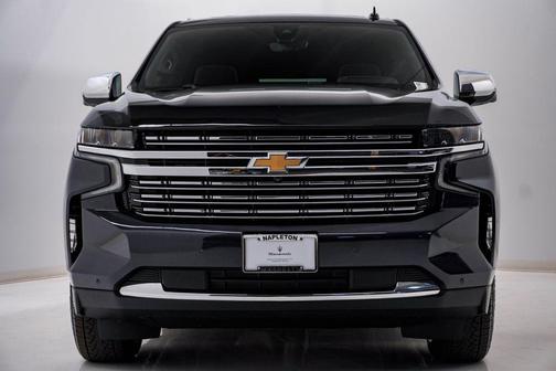 Evergreen Gray Metallic 2022 Chevrolet Suburban Premier