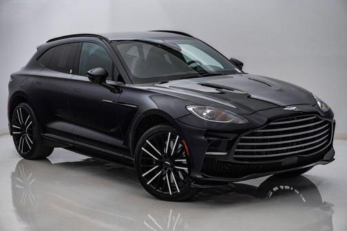 Ultramarine Black 2025 Aston Martin DBX 707