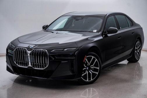 2025 BMW 740 740i xDrive