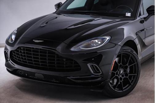 2022 Aston Martin DBX SUV