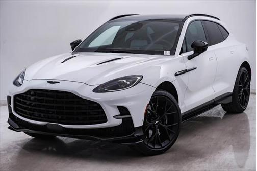 2025 Aston Martin DBX 707
