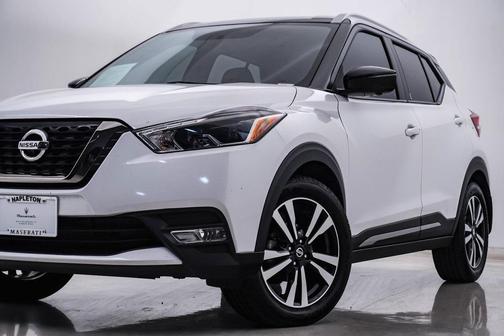 2019 Nissan Kicks SR