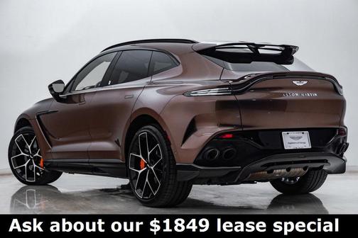 2025 Aston Martin DBX 707