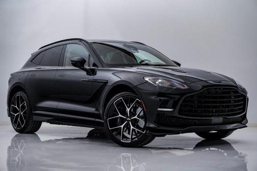 2026 Aston Martin DBX 707