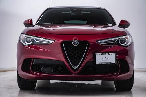 2018 Alfa Romeo Stelvio Quadrifoglio