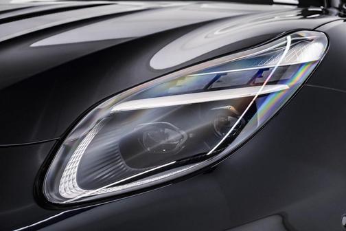 2026 Aston Martin DB12 Volante