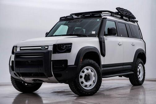 2024 Land Rover Defender TReK Pack