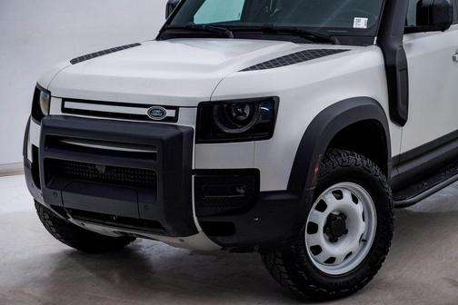 2024 Land Rover Defender S