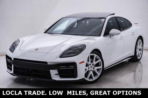 2024 Porsche Panamera 4