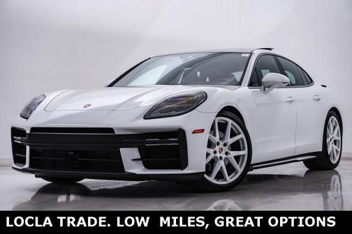 2024 Porsche Panamera 4