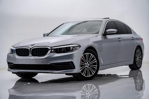 2019 BMW 530e xDrive iPerformance