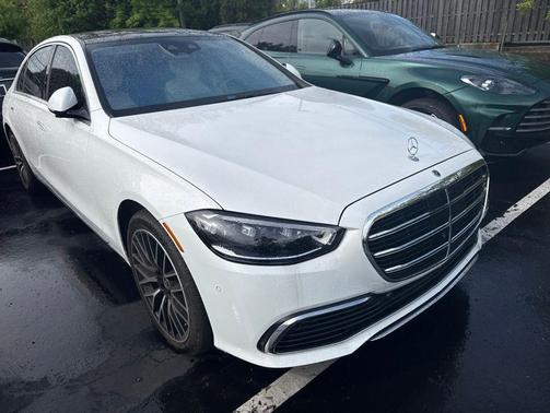 MANUFAKTUR Moonlight White Metallic 2024 Mercedes-Benz S-Class S 580