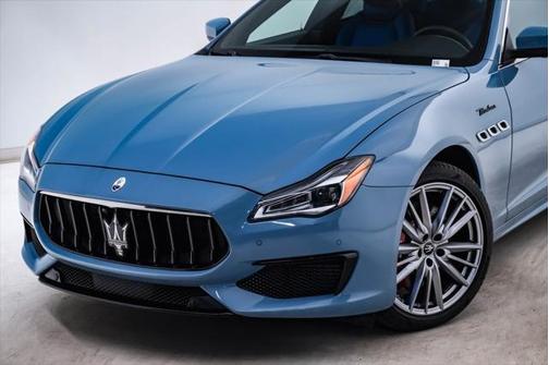 2023 Maserati Quattroporte Modena