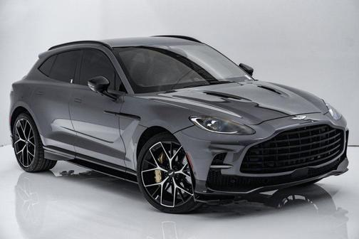 2025 Aston Martin DBX 707