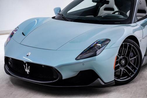 2023 Maserati MC20 Cielo