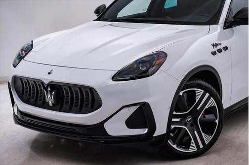 2025 Maserati Grecale Folgore