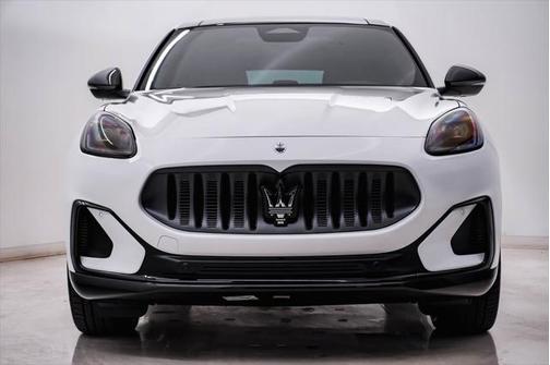 2025 Maserati Grecale Folgore