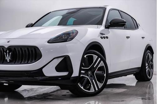 2025 Maserati Grecale Folgore