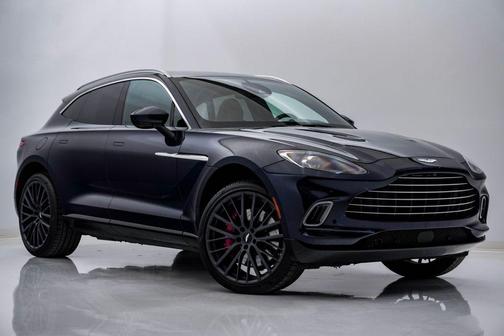 2021 Aston Martin DBX V8