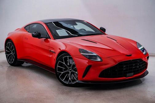 2025 Aston Martin Vantage Carbon