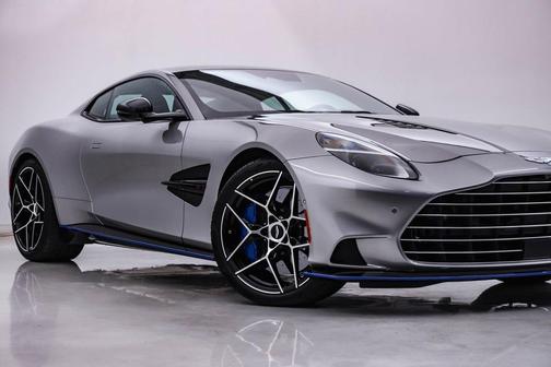 2025 Aston Martin Vanquish V12