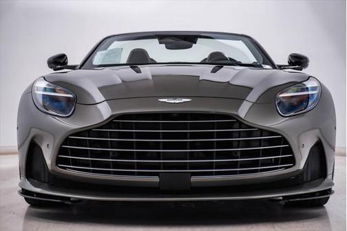 2024 Aston Martin DB12 Volante
