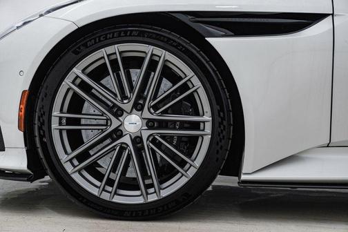 2024 Aston Martin DB12 Coupe