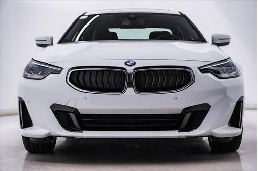2024 BMW 230 230i xDrive