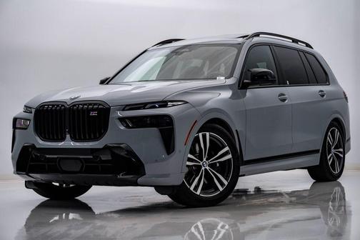 Brooklyn Gray Metallic 2024 BMW X7 M60i