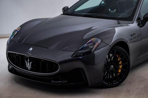 2024 Maserati GranTurismo Modena