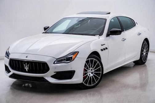 2024 Maserati Quattroporte Modena