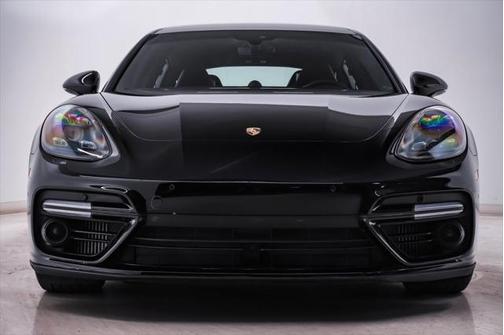 2018 Porsche Panamera Turbo Executive
