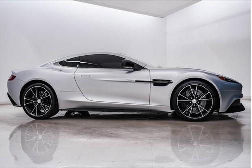 2014 Aston Martin Vanquish V12