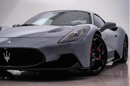 2023 Maserati MC20 Carbon