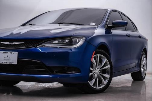 2015 Chrysler 200 S