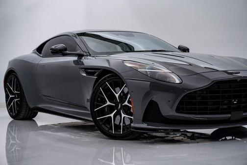 2024 Aston Martin DB12 Carbon