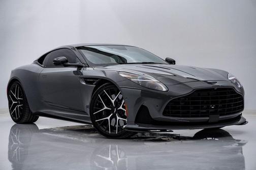 2024 Aston Martin DB12 Carbon
