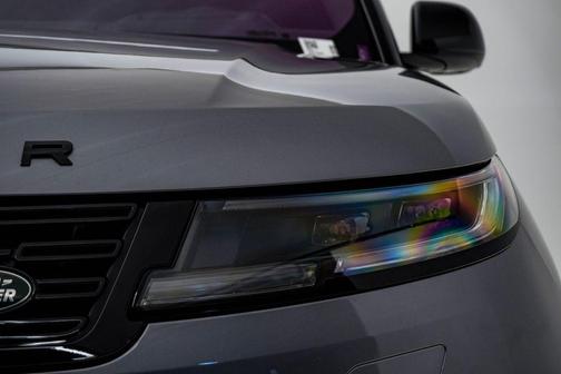 Eiger Gray Metallic 2023 Land Rover Range Rover Sport SE