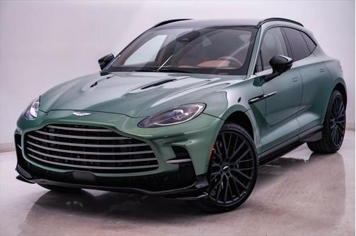 2025 Aston Martin DBX 707