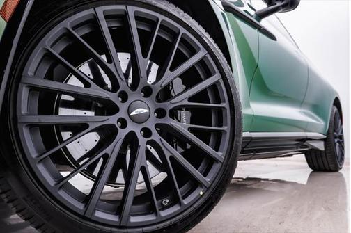 2025 Aston Martin DBX 707