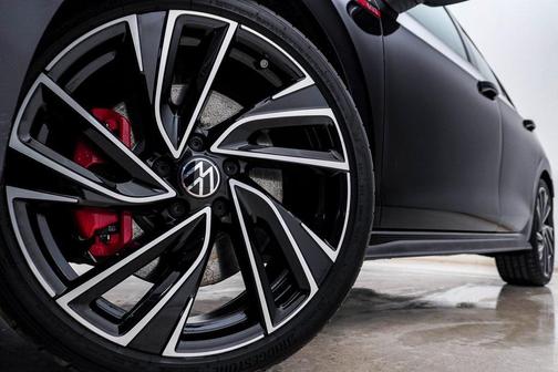 2024 Volkswagen Golf GTI 2.0T S DSG