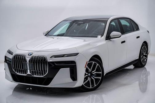 2025 BMW 740 740i xDrive