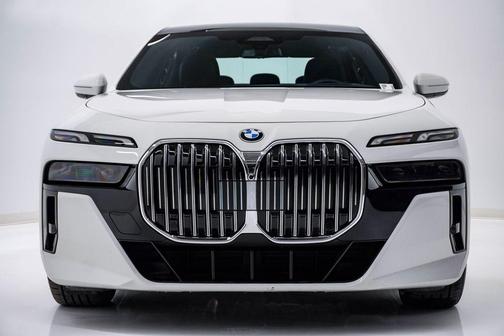 2025 BMW 740 740i xDrive