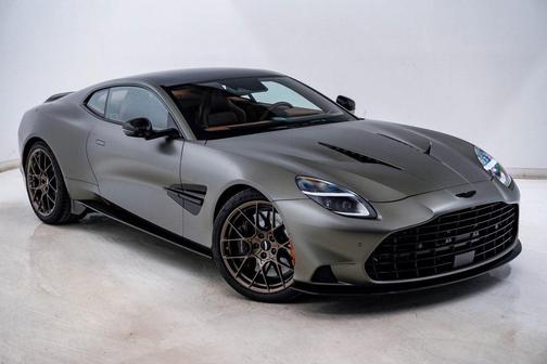 2025 Aston Martin Vanquish V12