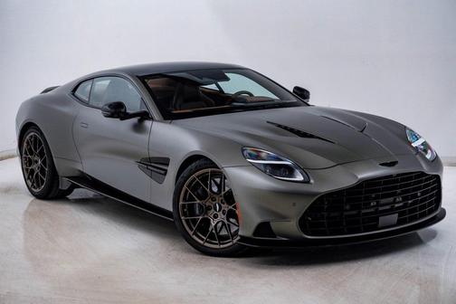 2025 Aston Martin Vanquish V12