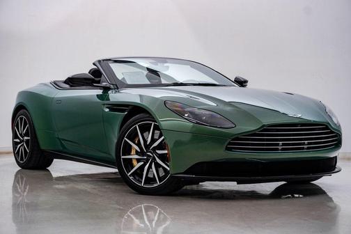 2023 Aston Martin DB11 Volante